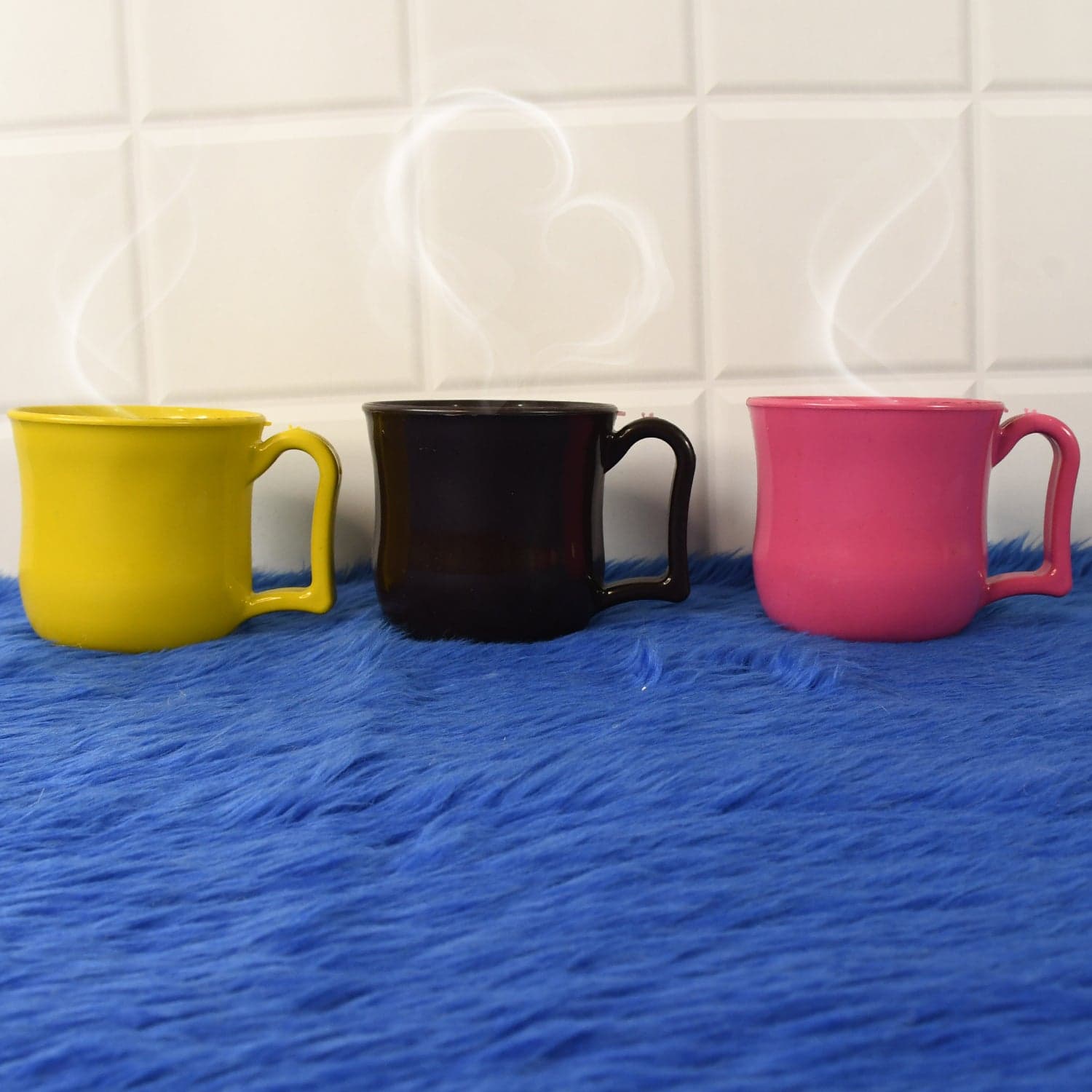 Customize Premium Plastic Coffee / Tea Cups / Mug with Handle (1 Pc / Loose / Mix Color) — image 1